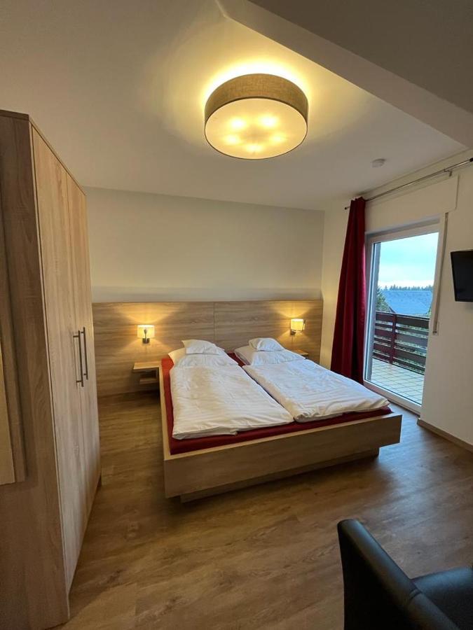 Clemens Hotel 3*
